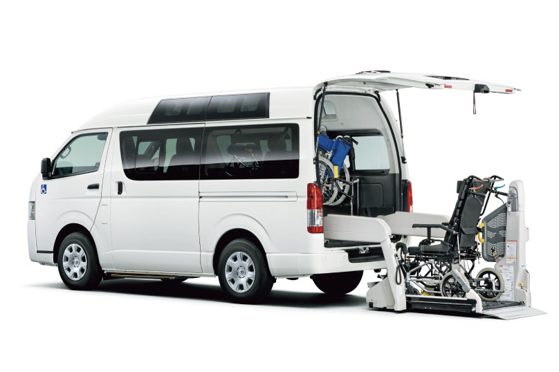 hiace_welcab_lifttype_img03